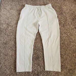 Pleated Sweatpants StudioFit Biege Size 36 Casual Athleisure Sportswear Gymwear